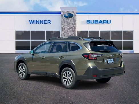 Certified 2025 Subaru Outback Premium AWD/4WD image 3
