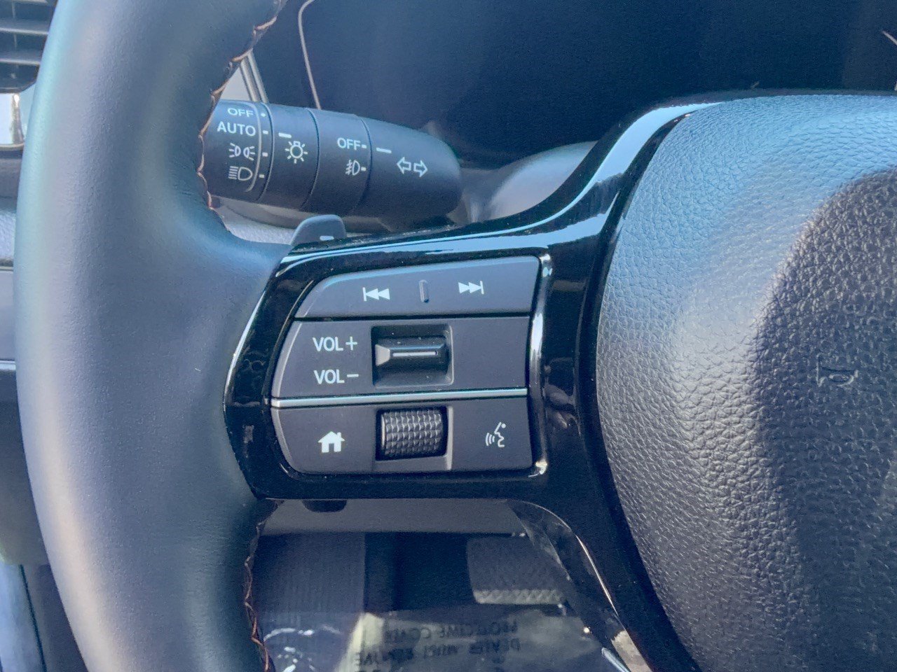 Certified 2025 Honda Pilot TrailSport image 18