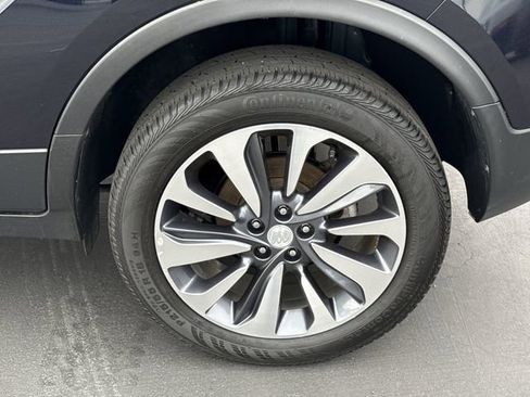 Used 2022 Buick Encore Preferred w/ Safety Package AWD/4WD image 30