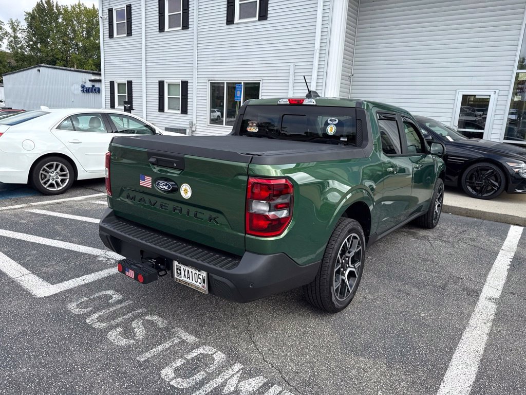 Used 2025 Ford Maverick Lariat AWD/4WD image 3