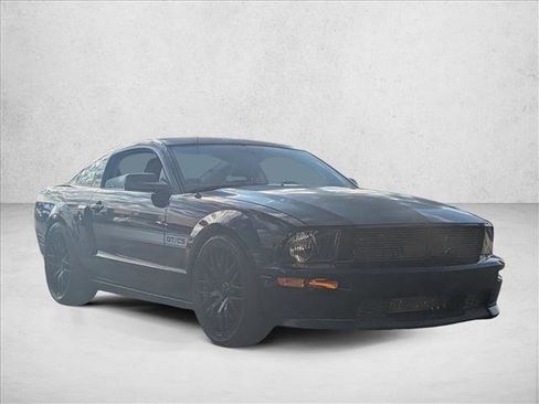 Used 2009 Ford Mustang GT Premium image 7