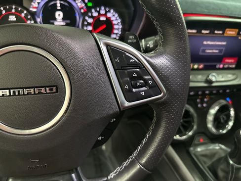 Used 2019 Chevrolet Camaro SS image 16