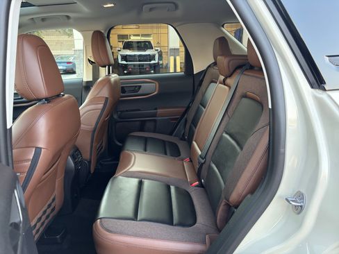 Used 2025 Ford Bronco Sport Outer Banks w/ Outer Banks Tech Package+ AWD/4WD image 23