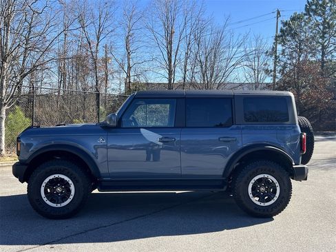 New 2025 Ford Bronco Outer Banks w/ Sasquatch Package image 23