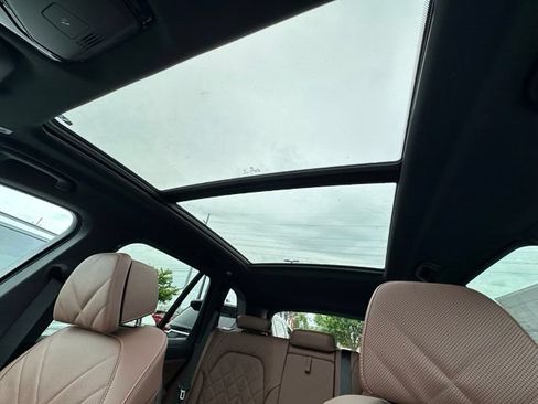New 2026 BMW X5 xDrive50e w/ Climate Comfort Package AWD/4WD image 22