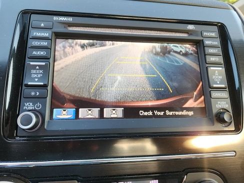 Used 2013 Honda Civic EX-L image 18