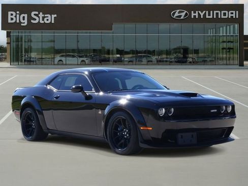 Used 2023 Dodge Challenger R/T Scat Pack RWD image 6