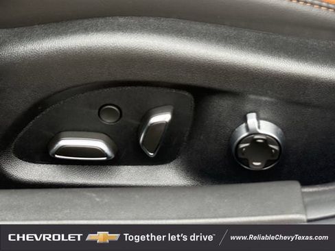 Used 2025 Cadillac CT4 Sport RWD image 29