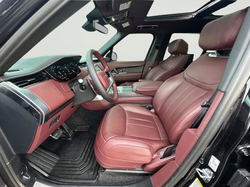 Used 2025 Land Rover Range Rover Long Wheelbase Autobiography AWD/4WD image 18