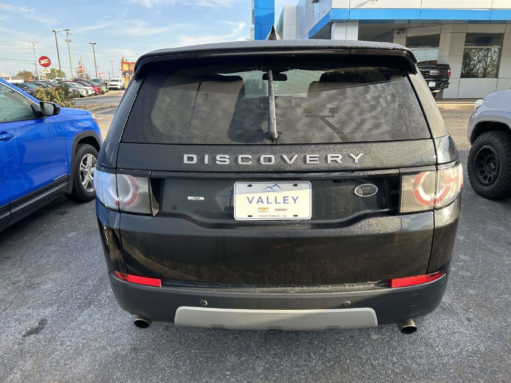 Used 2017 Land Rover Discovery Sport HSE AWD/4WD image 4