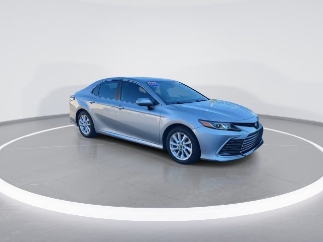 Used 2023 Toyota Camry LE FWD image 1