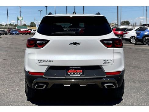 Used 2025 Chevrolet TrailBlazer ACTIV w/ Convenience Package image 4