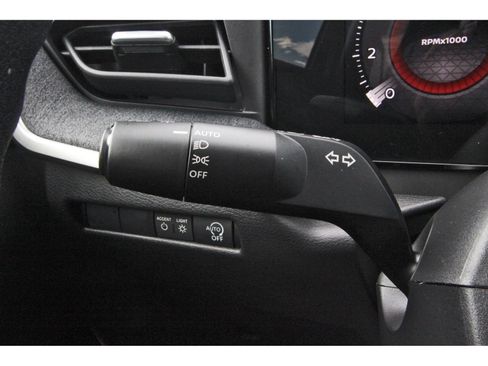 Certified 2025 Nissan Kicks SV w/ Interior Electronics Package FWD image 21