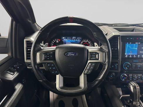 Used 2017 Ford F150 Raptor w/ Equipment Group 802A Luxury AWD/4WD image 18
