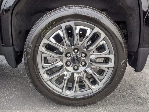 New 2026 GMC Sierra 1500 Denali Ultimate image 10