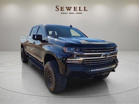 Used 2019 Chevrolet Silverado 1500 High Country w/ Technology Package image 7
