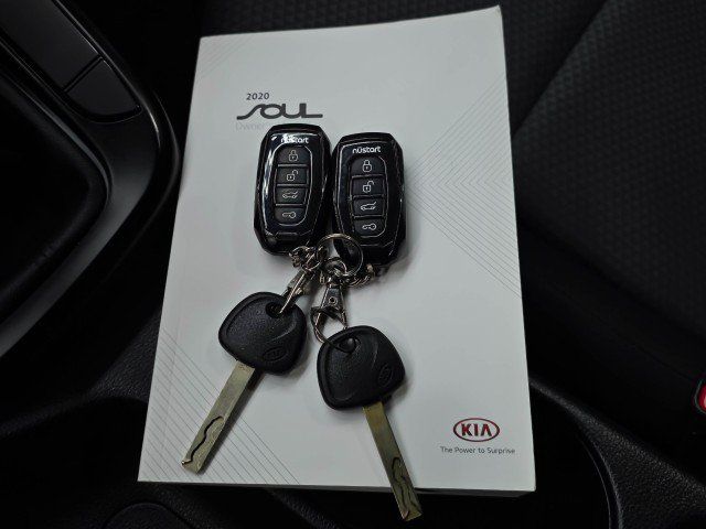 Used 2020 Kia Soul LX FWD image 36