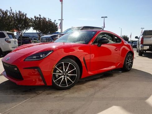 New 2025 Toyota GR86 image 21