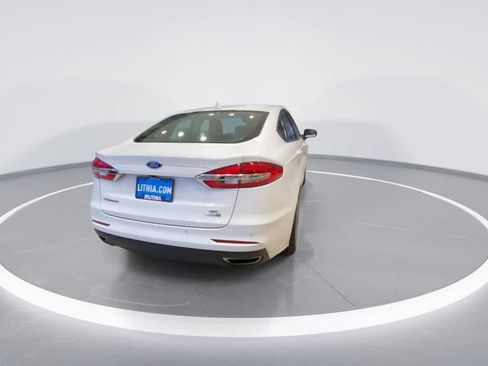 Used 2020 Ford Fusion SE image 8