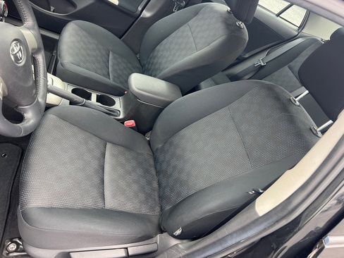 Used 2010 Toyota Corolla image 11