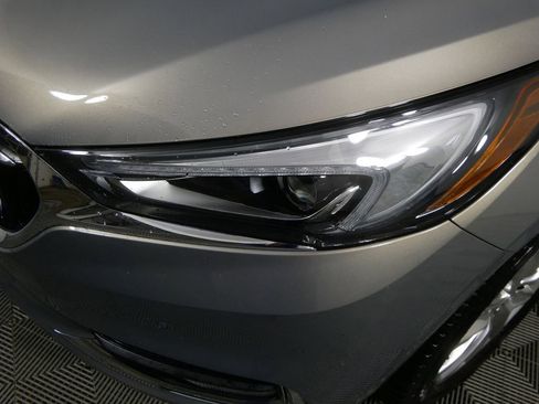 Used 2018 Buick Enclave Premium w/ Experience Buick Package image 9