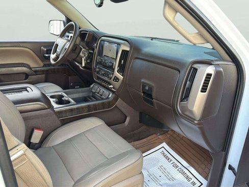 Used 2016 GMC Sierra 1500 Denali w/ Enhanced Driver Alert Package AWD/4WD image 15