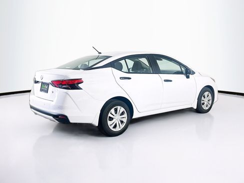 Used 2024 Nissan Versa S w/ Trunk Package FWD image 9