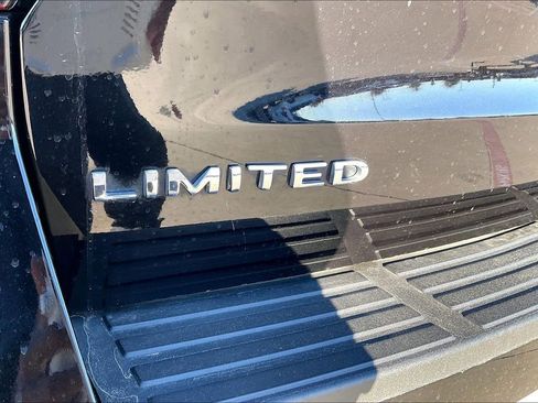 Used 2024 Ford Expedition Limited image 41