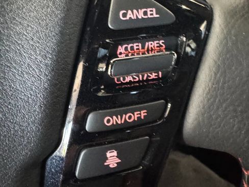 Used 2022 Nissan Frontier PRO-4X image 20