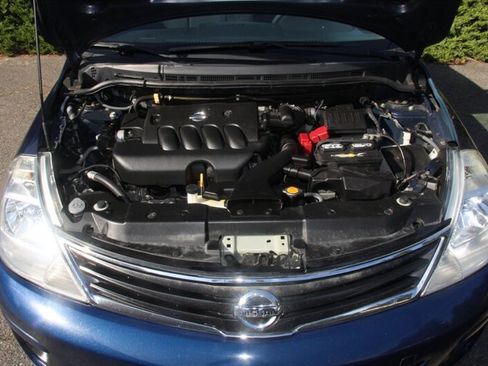 Used 2011 Nissan Versa 1.8 S w/ Plus Pkg FWD image 18