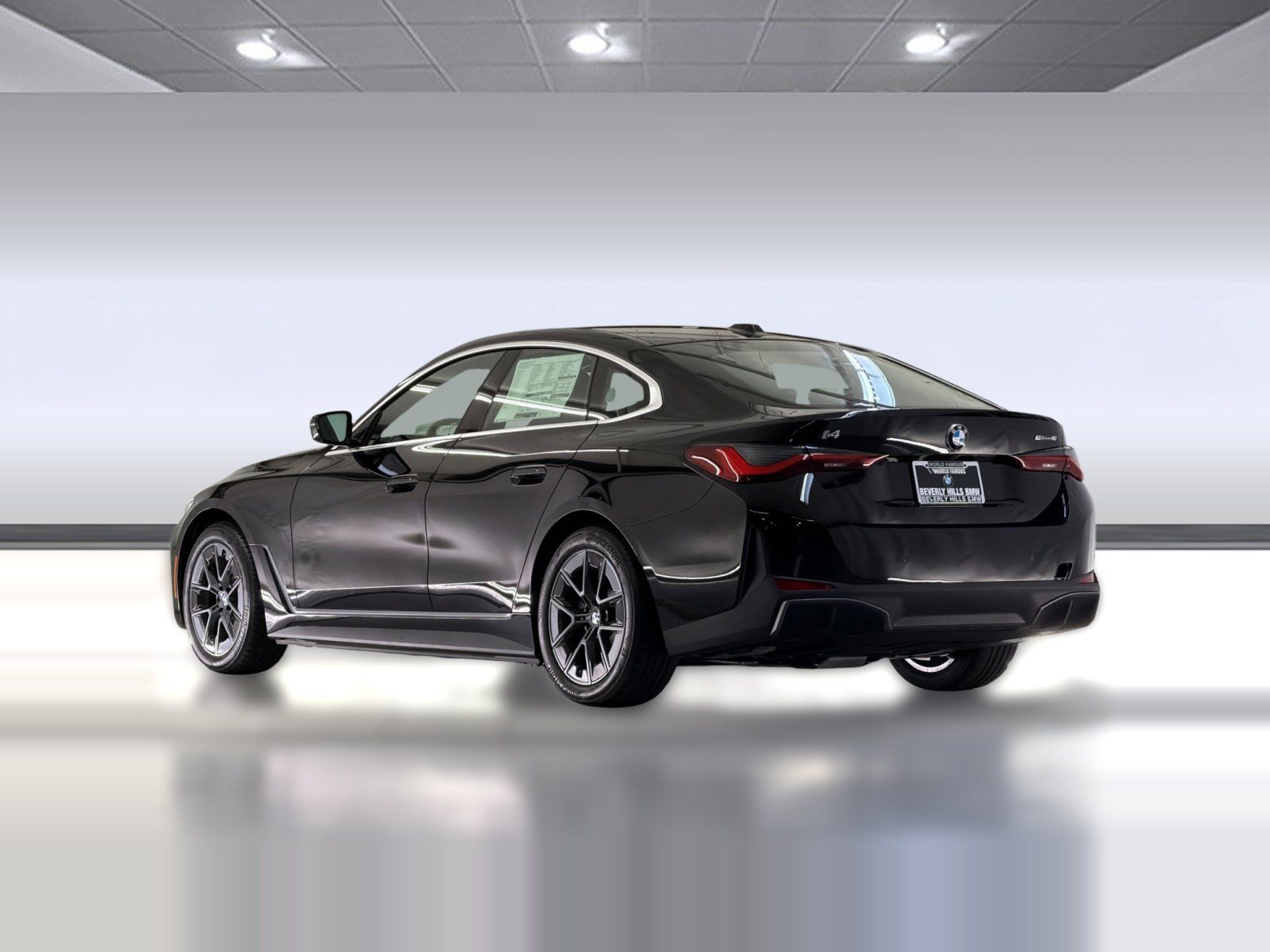 New 2026 BMW i4 eDrive40 RWD image 3