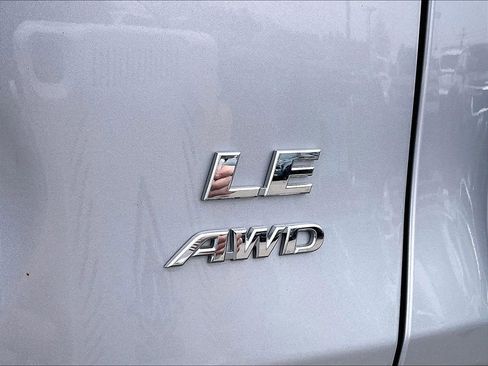 Used 2025 Toyota RAV4 LE image 26