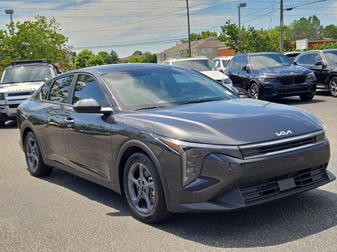 Used 2025 Kia K4 FWD image 5