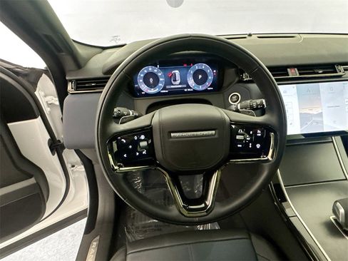 Used 2026 Land Rover Range Rover Velar S image 11