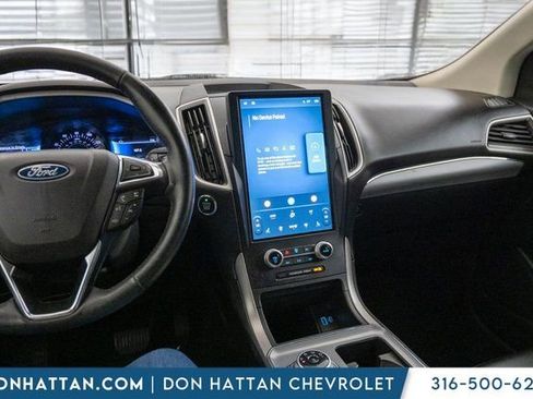Used 2022 Ford Edge SEL image 19