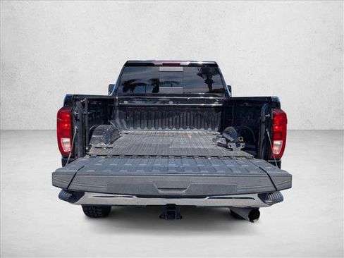 Used 2023 GMC Sierra 2500 SLE w/ SLE Convenience Package image 6