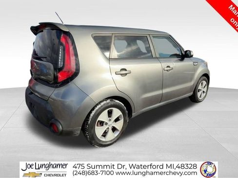 Used 2016 Kia Soul w/ Convenience Package FWD image 9