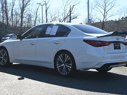 Used 2023 INFINITI Q50 Sensory image 7