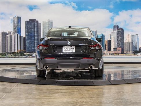 Used 2025 BMW 230i xDrive 230i xDrive w/ Convenience Package image 11