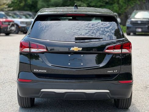 Used 2023 Chevrolet Equinox LT AWD/4WD image 4