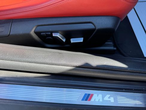 Used 2018 BMW M4 Coupe image 16
