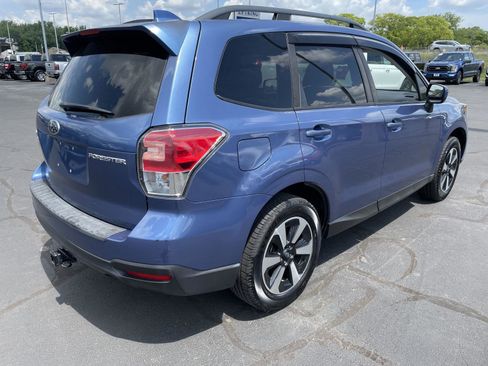 Used 2018 Subaru Forester 2.5i Premium AWD/4WD image 5