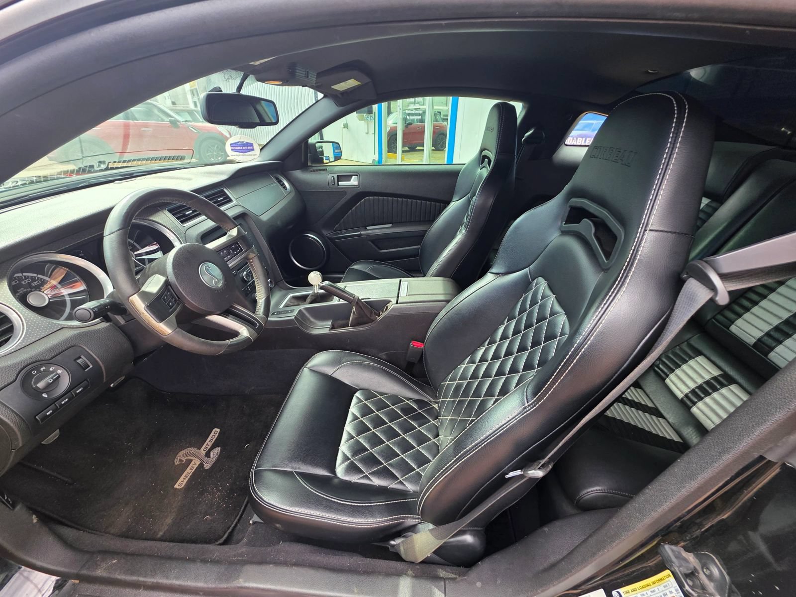 Used 2010 Ford Mustang Shelby GT500 RWD image 12