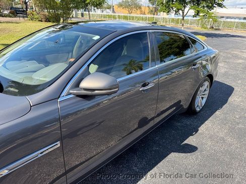 Used 2016 Jaguar XJ L Portfolio image 22
