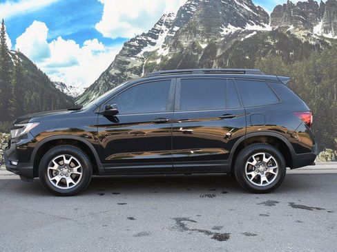Used 2023 Honda Passport TrailSport image 7