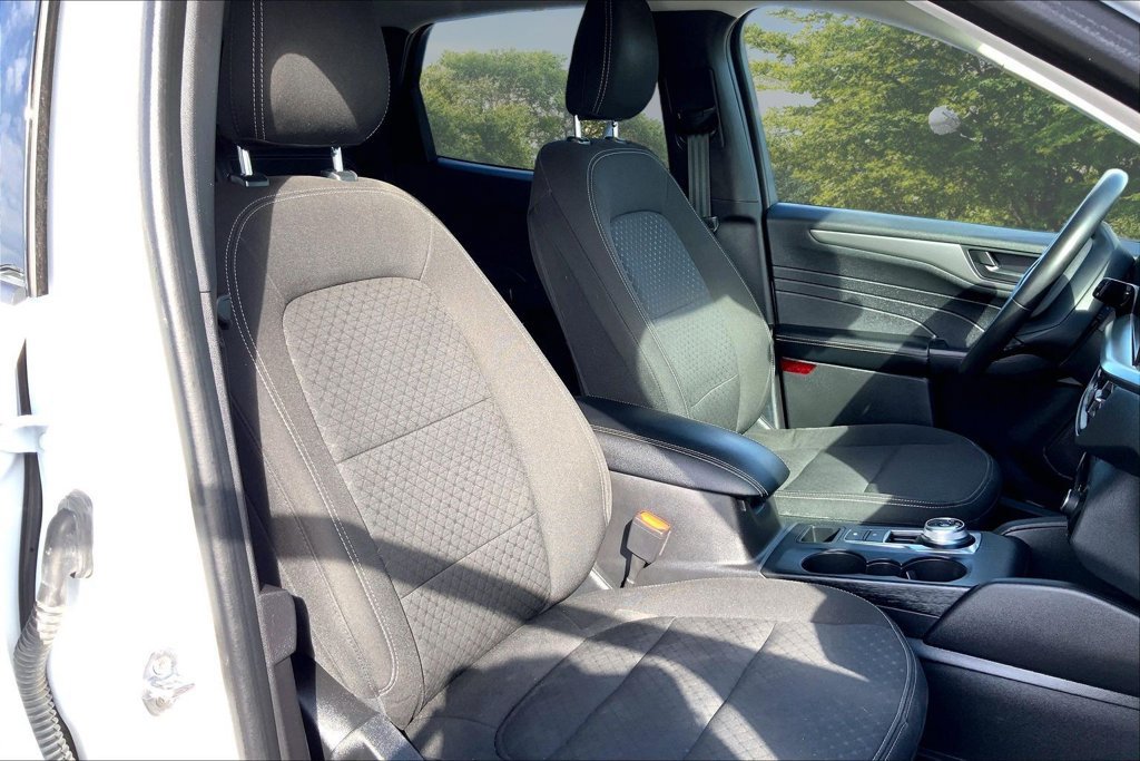Used 2023 Ford Escape Active w/ Tech Pack #1 FWD image 28