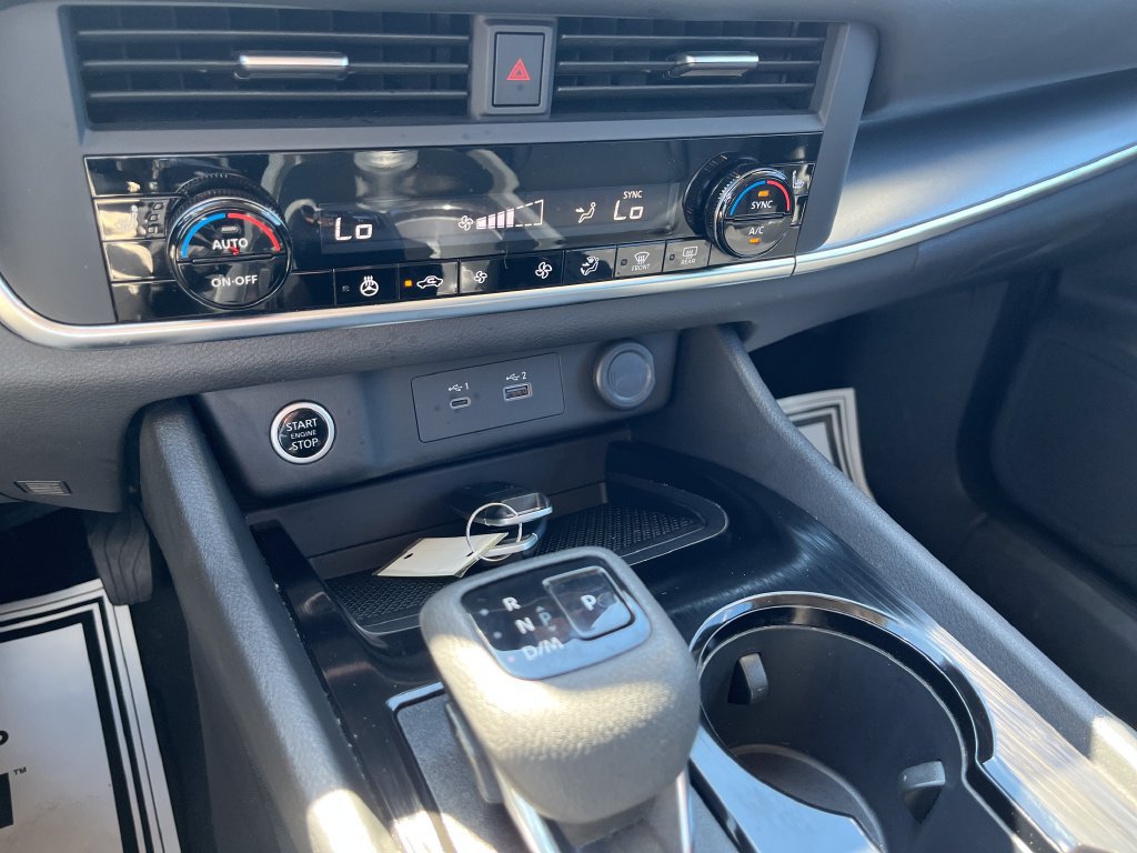 Certified 2023 Nissan Rogue SV w/ SV Premium B Package AWD/4WD image 19