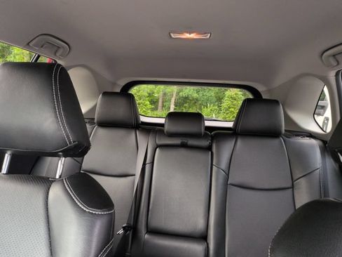 Used 2019 Toyota RAV4 LE w/ Carpet Mat Package AWD/4WD image 46