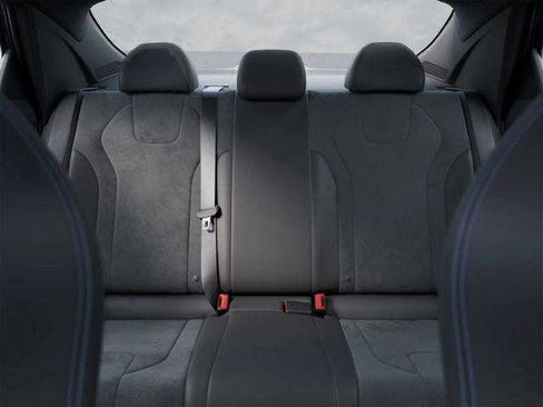 New 2025 Hyundai Elantra N Base image 14