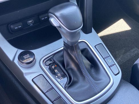 Used 2021 Kia Seltos S FWD image 11